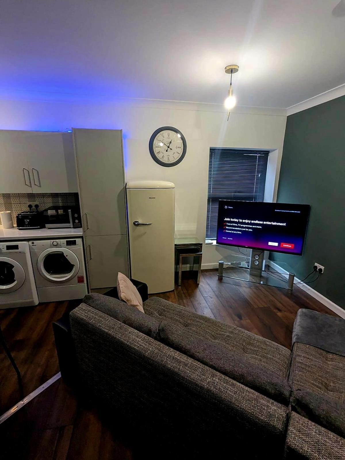 Bright & Modern Apartment In Hackney Wick E3 London Bagian luar foto